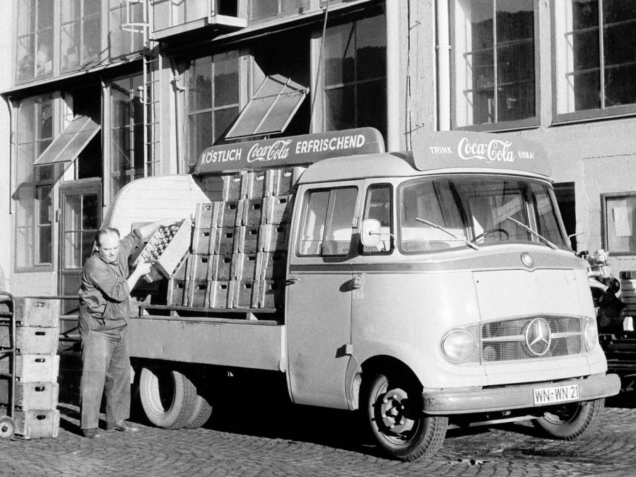  Mercedes-Benz Transporter 1955 года  (фото 6 из 7)